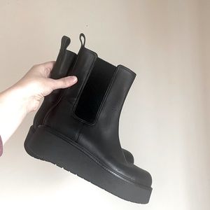 VINCE |  Women's Black Brinton Boots Combat Chelsea | Size 8